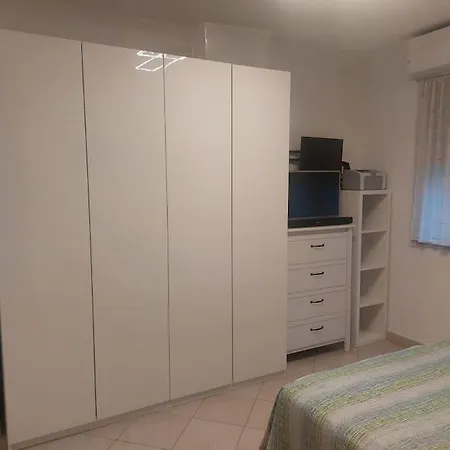 Trilocale Nel דירה